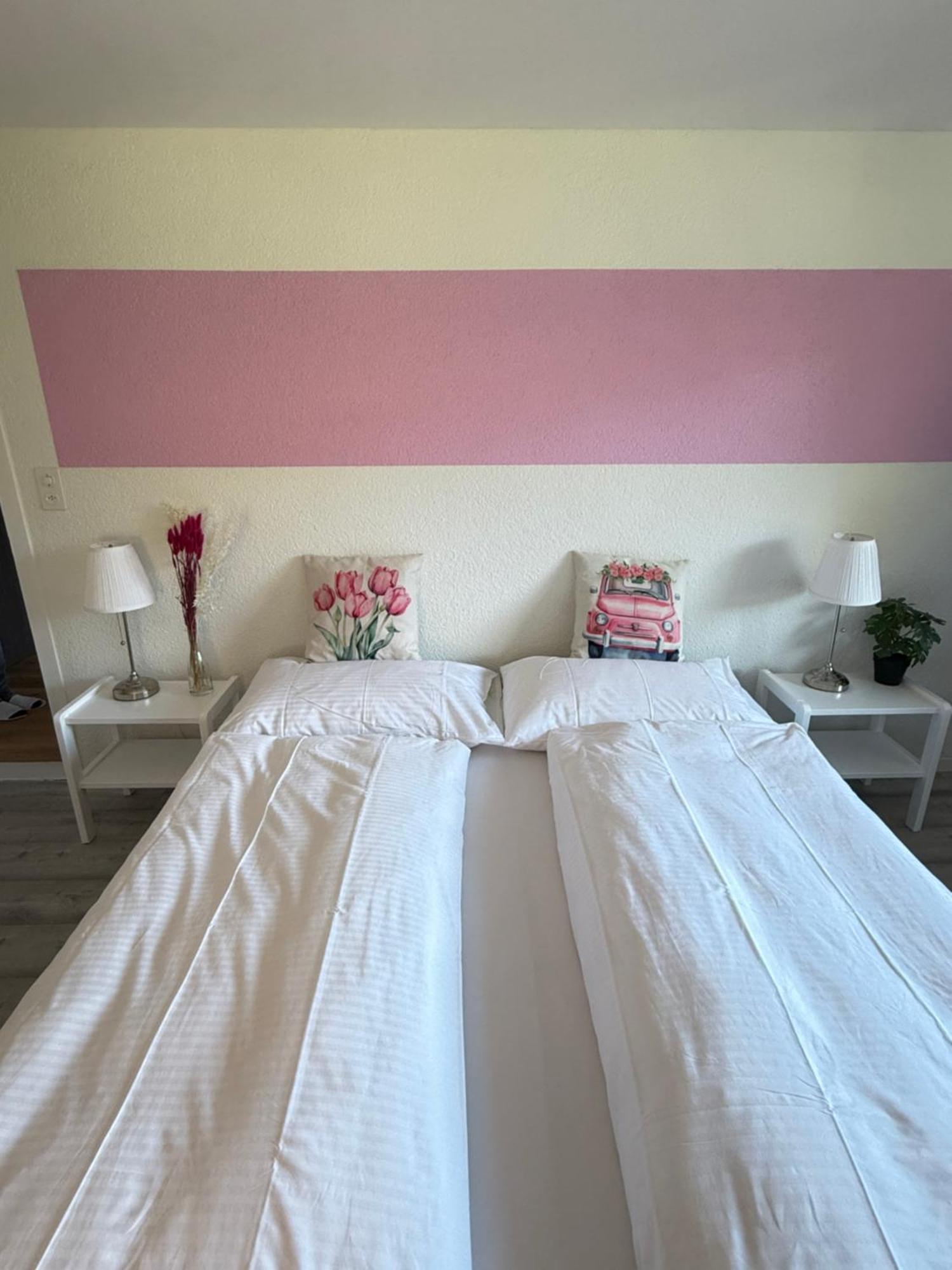 Eva'S Seeblick Krattigen Chambre photo